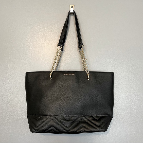 Anne Klein Black and Gold Work Tote Shoulder Bag Gold Chain Straps - Picture 2 of 6